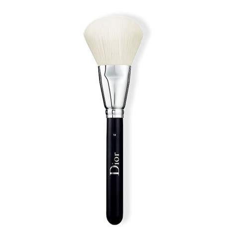 Powder Brush N°14 DIOR BACKSTAGE ≡ SEPHORA.